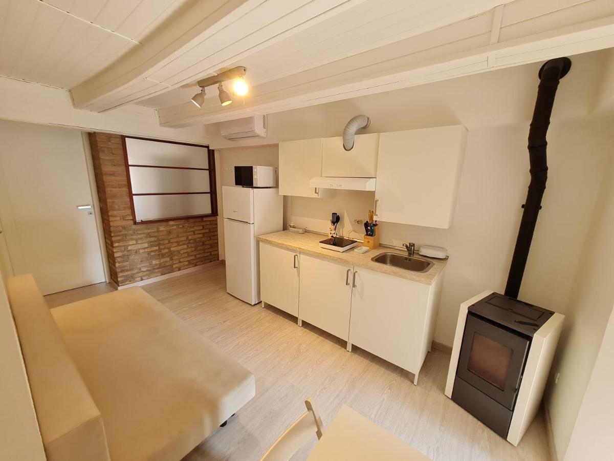 Al Castello - Aeroporto Delle Marche - Ancona Apartamento Falconara Marittima Exterior foto