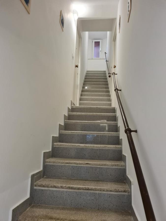 Al Castello - Aeroporto Delle Marche - Ancona Apartamento Falconara Marittima Exterior foto