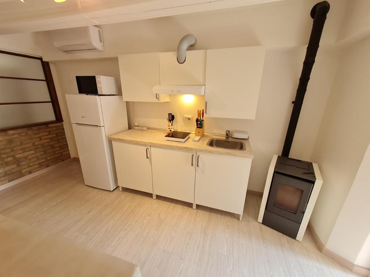 Al Castello - Aeroporto Delle Marche - Ancona Apartamento Falconara Marittima Exterior foto